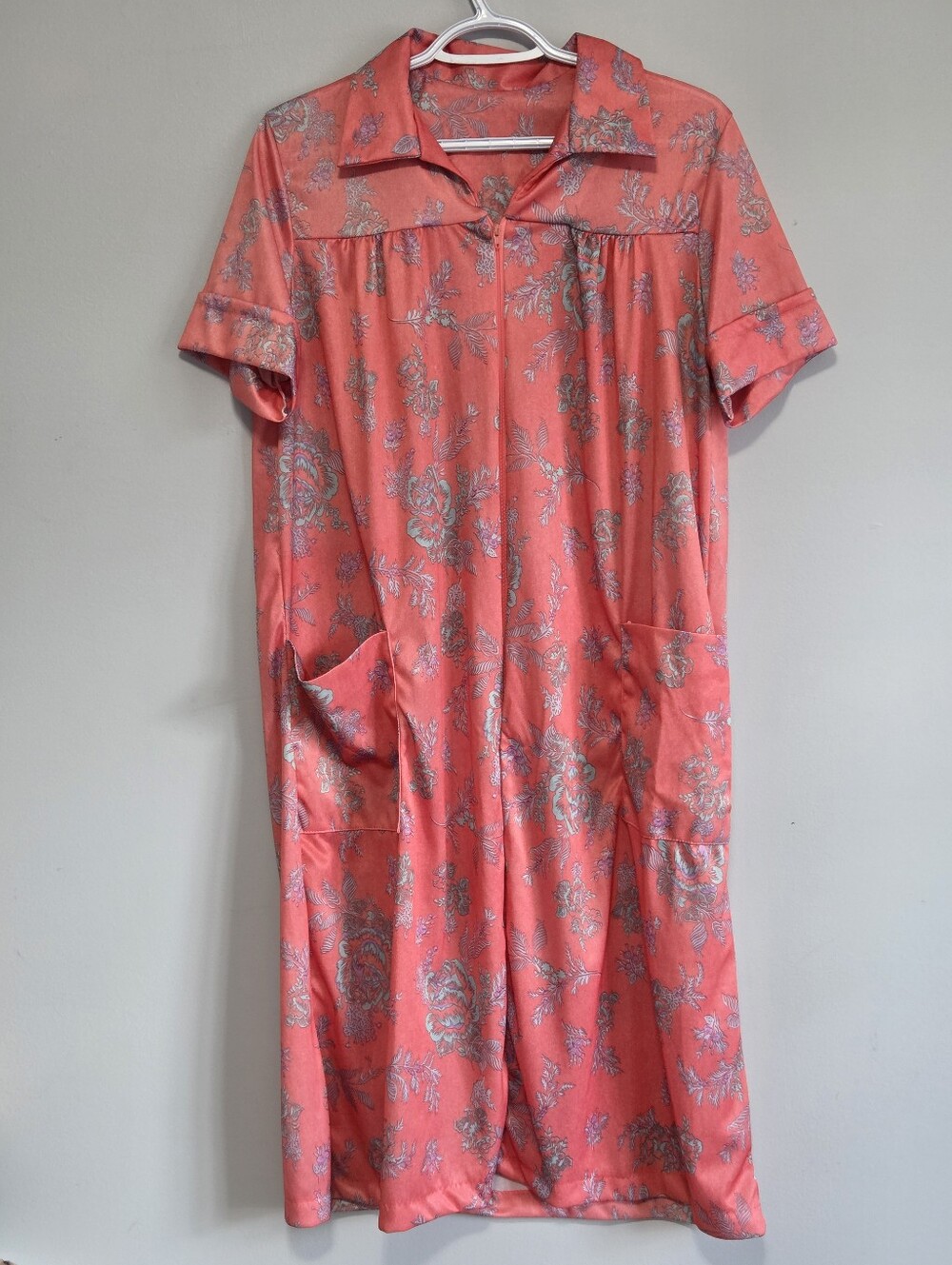 Vintage 70s Hamilton Sz M Bright Pink Floral Zip-Front Housedress Canada